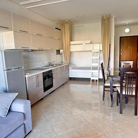 Sail Ocean View Apartments Саранда Экстерьер фото