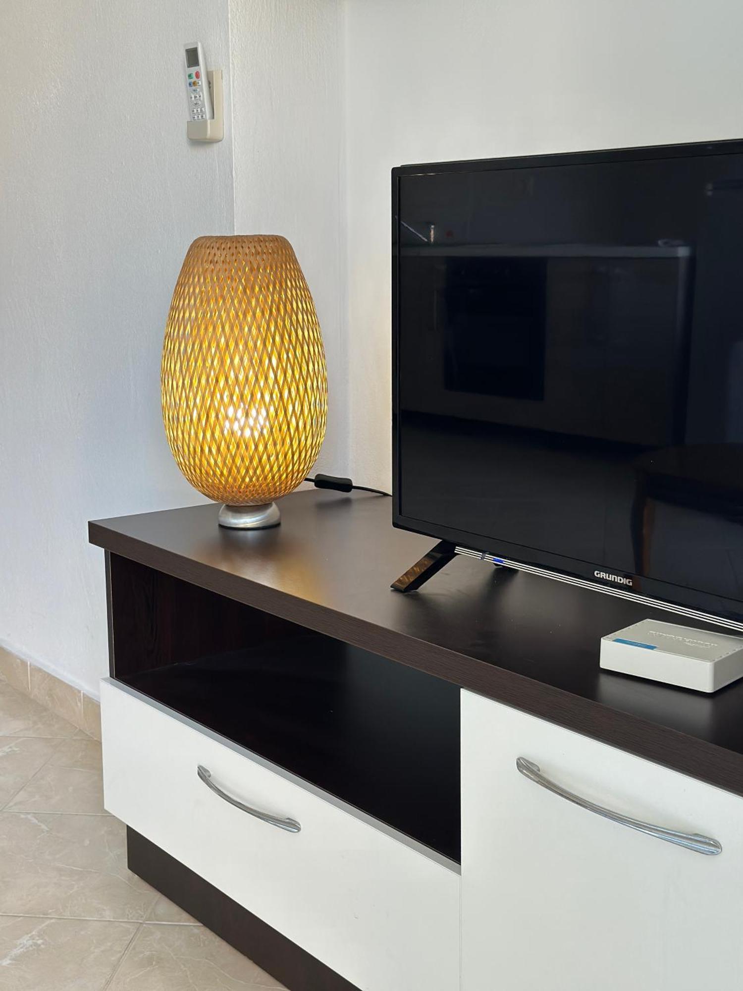 Sail Ocean View Apartments Саранда Экстерьер фото